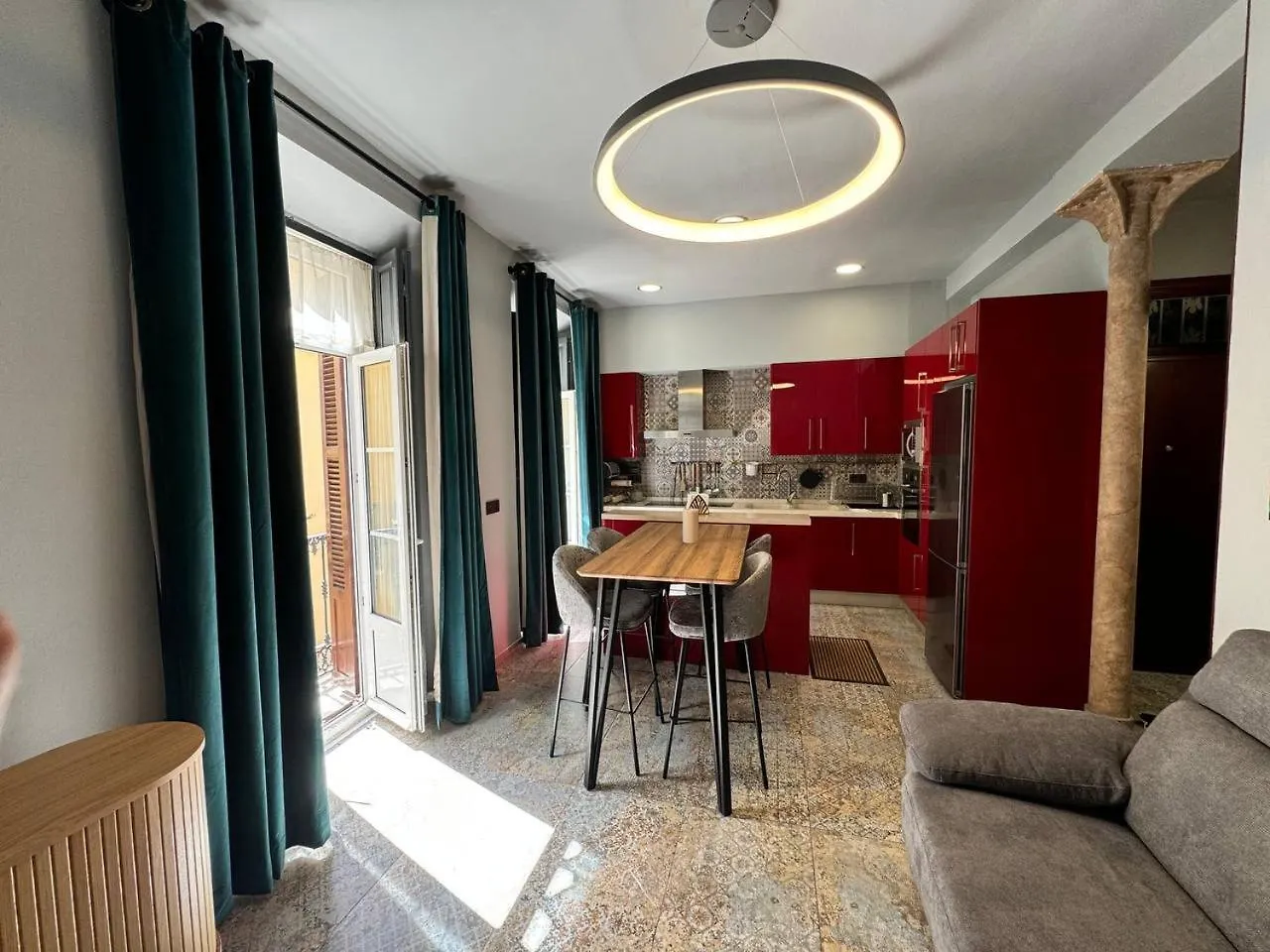Alma De Malaga 2Br Stay With Art History & Comfort In The Heart Of The City Apartamento