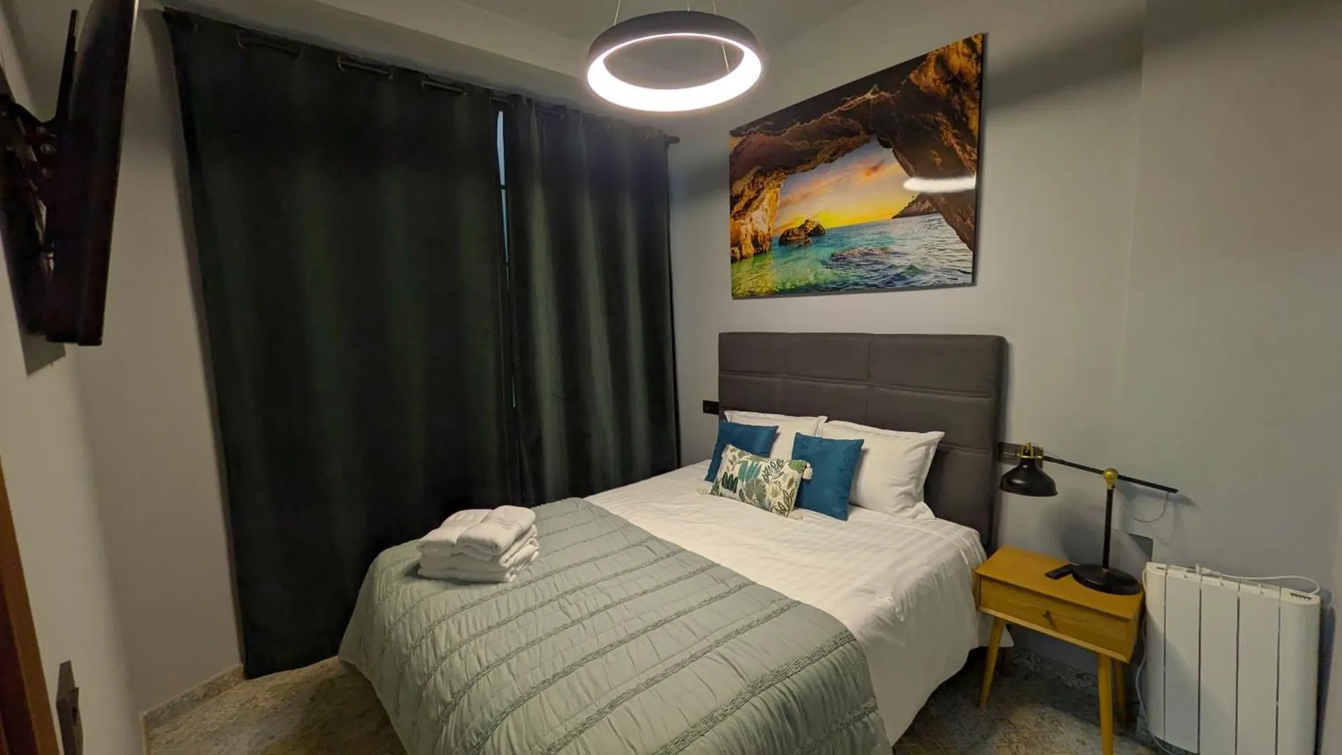 Apartamento Alma De Malaga 2Br Stay With Art History & Comfort In The Heart Of The City