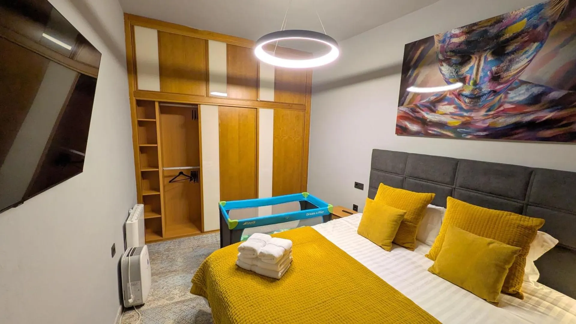 Apartamento Alma De Malaga 2Br Stay With Art History & Comfort In The Heart Of The City